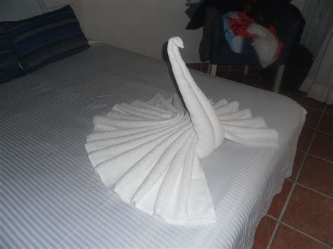 Towel Swan | Towel swan, Decor, Home decor