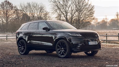 2020 Range Rover Velar R-Dynamic Black - Front Three-Quarter | Caricos