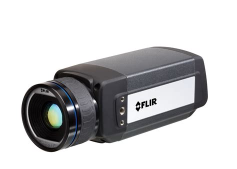 High-resolution Infrared Camera for R&D applications