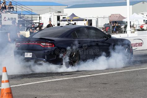 Dodge charger burnout editorial image. Image of drive - 106976135