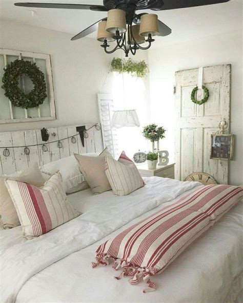 95 Beautiful Farmhouse Master Bedroom Decor Ideas - HomEastern.com ...