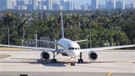 Fort Lauderdale airport halts flights and closes roadway traffic