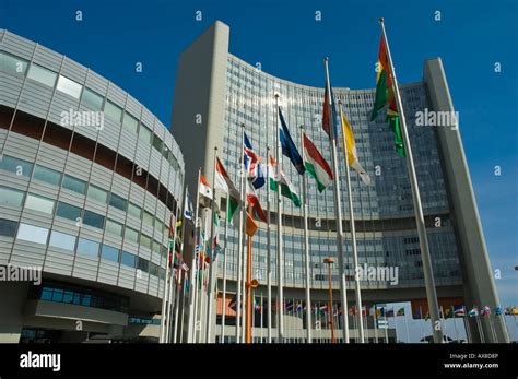 United Nations UN Headquarters in Vienna Stock Photo - Alamy