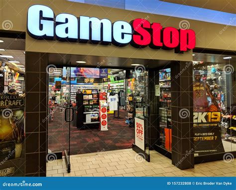 Gamestop Store in Kahala Mall Shopping Center Editorial Stock Photo ...