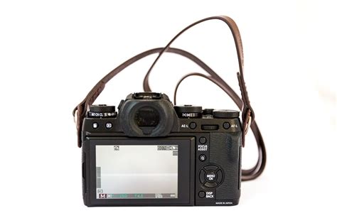 The 10 Best Mirrorless Cameras for Travel in 2024 - Buyers Guide