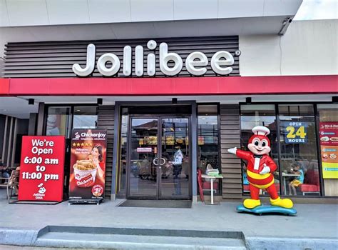 How Jollibee Became Filipino Comfort Food | Engoo Daily News