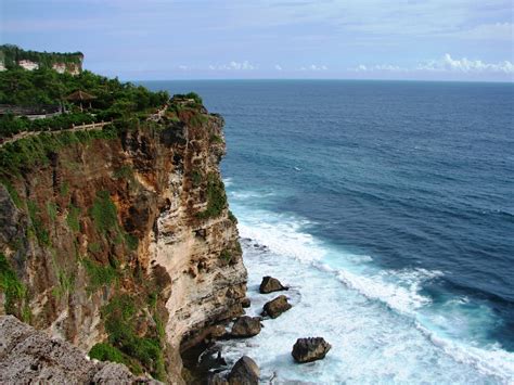 beach: uluwatu beach