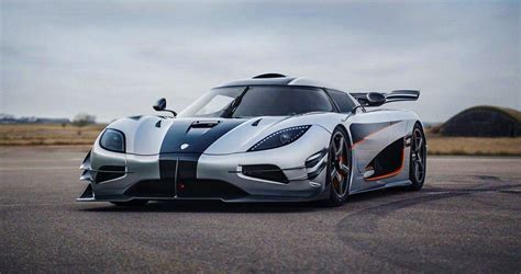 These Are Our 9 Favorite Features Of The Koenigsegg One:1