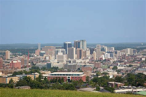 Best Birmingham Alabama Skyline Stock Photos, Pictures & Royalty-Free ...