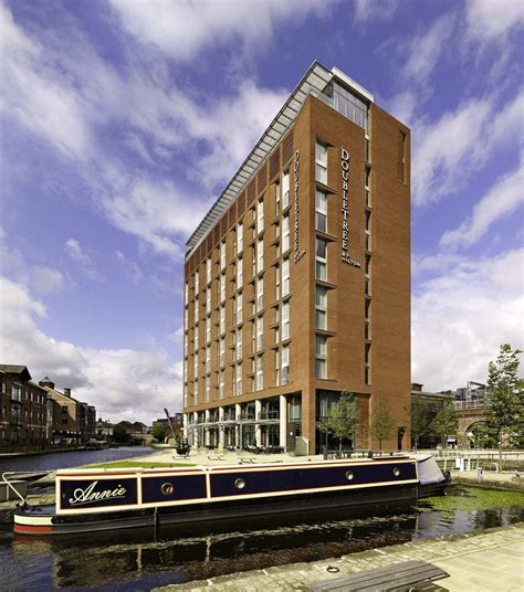 Doubletree by Hilton Hotel Leeds City Centre #facade | Leeds hotel ...