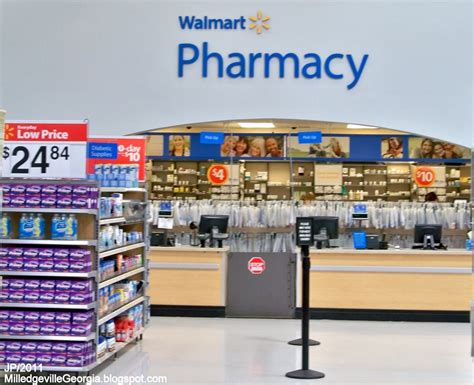 Walmart Pharmacy in Pilsen - Bringing asthma and diabetes Awareness to ...