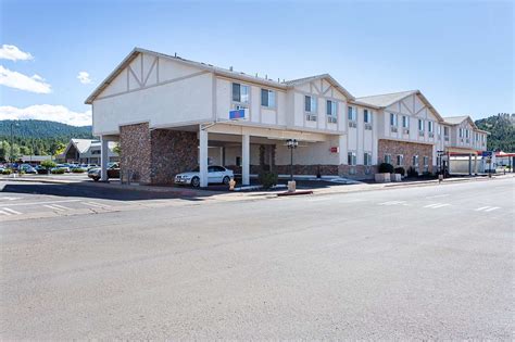 Pet Friendly Hotels in Williams, Arizona accepting Dogs and Cats