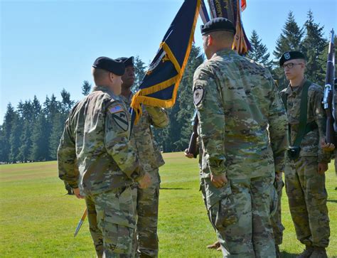 1st Battalion, 17th Infantry Regiment conducts change of command ...