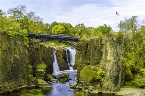 10 Amazing Waterfalls in New Jersey - The Crazy Tourist