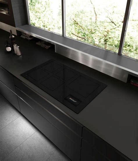 Wolf® 36" Black Induction Cooktop| Don's Appliances | Pittsburgh, PA