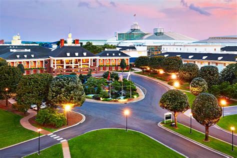 Gaylord Opryland Resort & Convention Center Day Pass | ResortPass