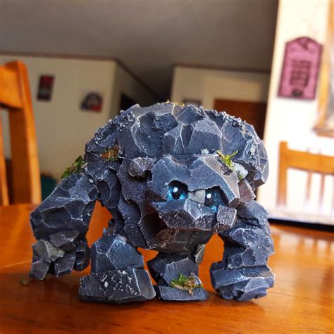 [OC][ART] The most adorable rock golem : r/DnD