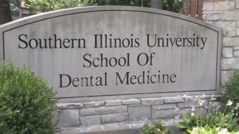 SIU School of Dental Medicine hosts clinic open house on SIUE campus ...