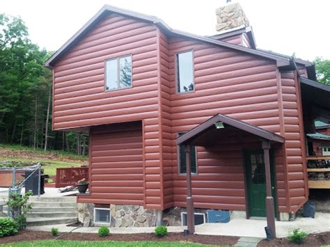 Log Cabin Colors: 7 Options for Your Cabin Siding