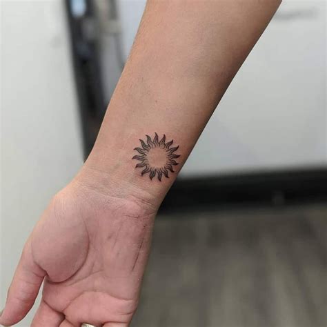 Cheery Simple Sun Tattoo Ideas | Simple sun tattoo, Sun tattoo designs ...