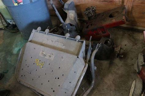 TORO PUSH MOWER PARTS - Lawler Auction Company