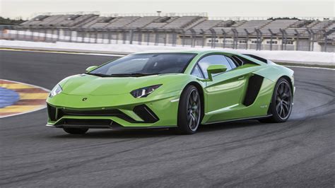 Lamborghini Aventador S Review 2025 | Top Gear