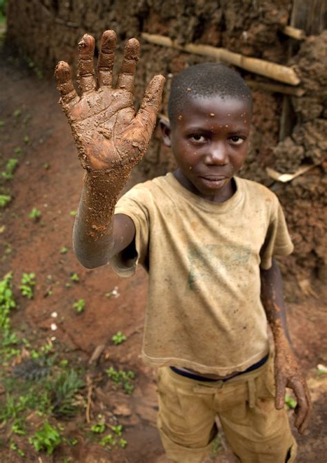 Batwa tribe pygmy boy - Rwanda | The Twa, aka the Batwa, are… | Flickr