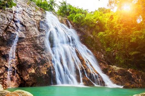 Top 10 waterfalls to explore on the island Koh Samui