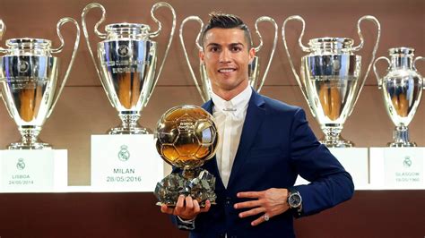 Cristiano Ronaldo Wins the Ballon d’Or as Player of the Year - The New ...