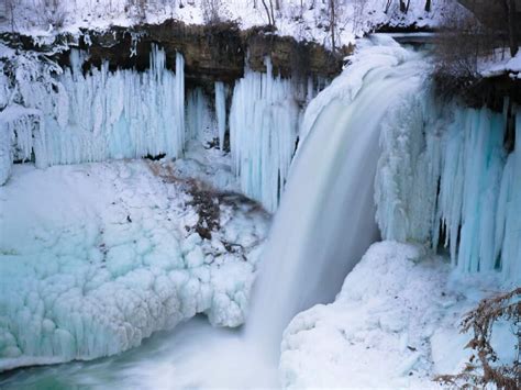 15 Winter Activities in Minnesota to Try This Season - Life In Minnesota