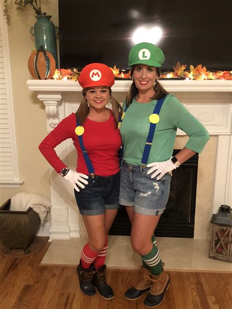 Mario and Luigi DIY costume | Mario costume diy, Mario and luigi ...