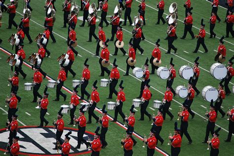 Benefits of Hiring Marching Band Members | interviewstream