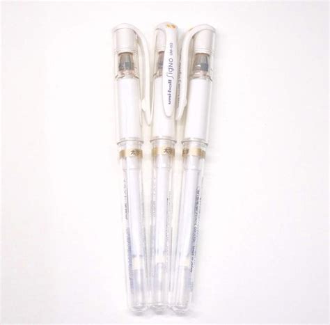 Signo White Gel Pen - LV Handcrafted