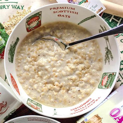 Perfect Scottish Porridge (Oatmeal) - Farmersgirl Kitchen