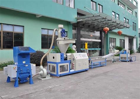 Automatic Plastic Recycling Equipment Output 130-150kg/H With Power 37-45kw