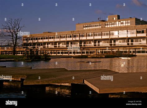 University hospital of wales hi-res stock photography and images - Alamy