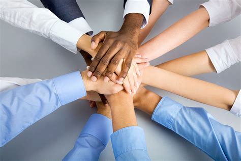 Why Teamwork is Important in the Workplace - Australian Institute of ...