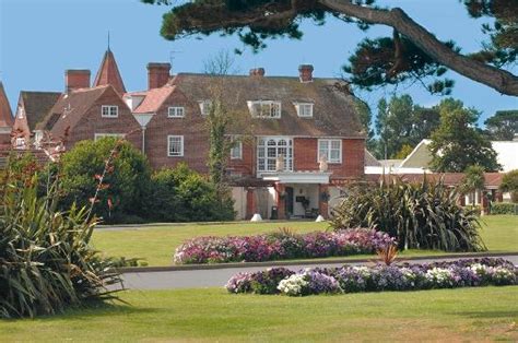 Warner Leisure Hotels Bembridge Coast Hotel - UPDATED 2018 Prices ...