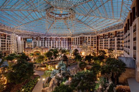 Gaylord Texan Resort – Texas Monthly