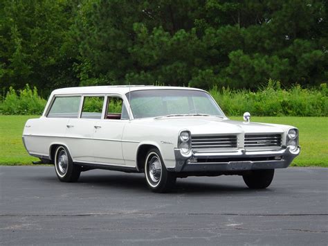 1964 Pontiac Catalina Safari Wagon | Raleigh Classic Car Auctions