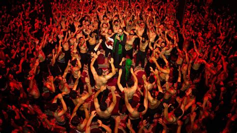 Look at These Spectacular Images of Shia Muslims Marking Ashura in Iraq