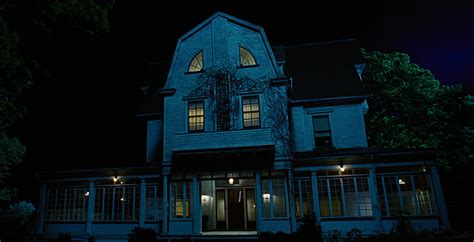 The Horror Club: DVD Review: The Amityville Horror (2005)