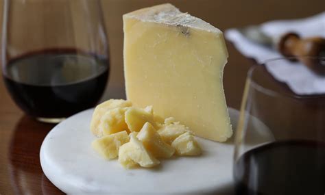 Tips for Pairing the Best Cheeses with Cabernet Sauvignon