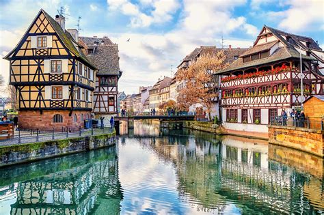 22 Beautiful Cities in France To Visit - The Planet D