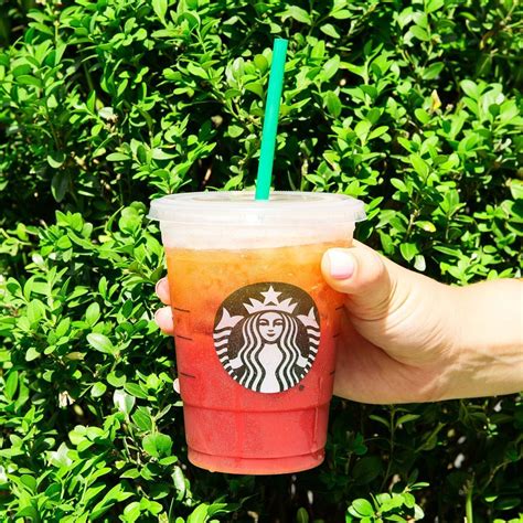 11 Starbucks Drinks That Will Make You Feel So Much Better When You're ...