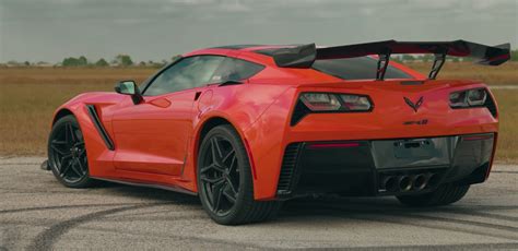 1,000-HP Hennessey C7 Corvette ZR1 Brings The Noise: Video