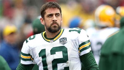 Green Bay Packers QB Aaron Rodgers limited participant in practice