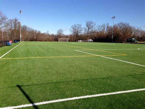 Green Artificial Grass Turf Soccer Football Field