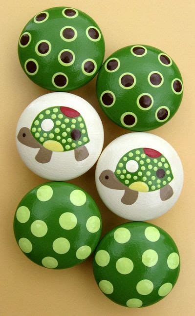 Easy Pet Rock Painting Ideas Rock Painting Patterns, Rock Painting ...