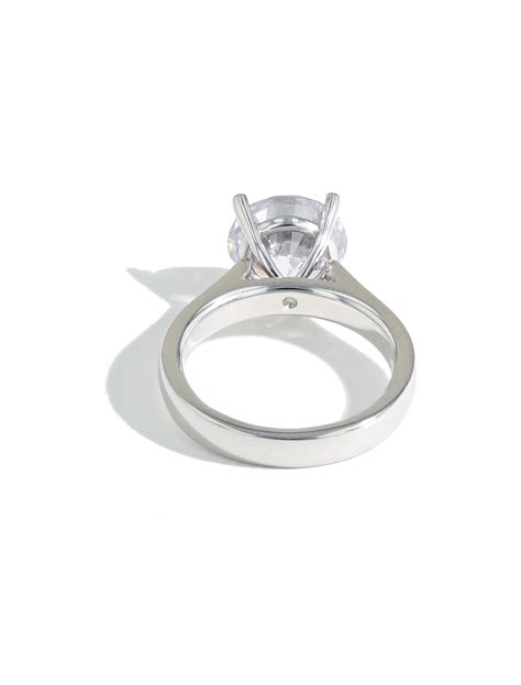 The Round Solitaire Platinum Engagement Ring Setting